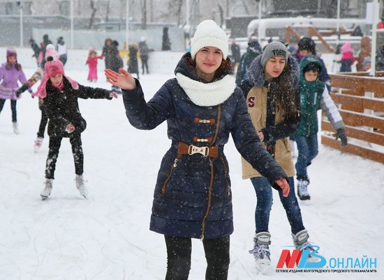 Врачи: Волгоградским детям нужно гулять днем, чтобы сохранить зрение